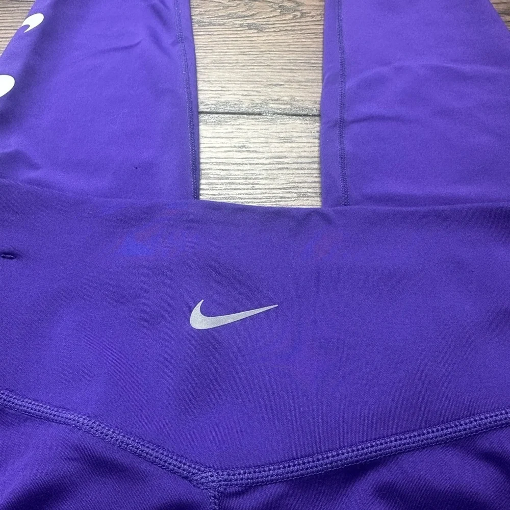 Nike apparel tag